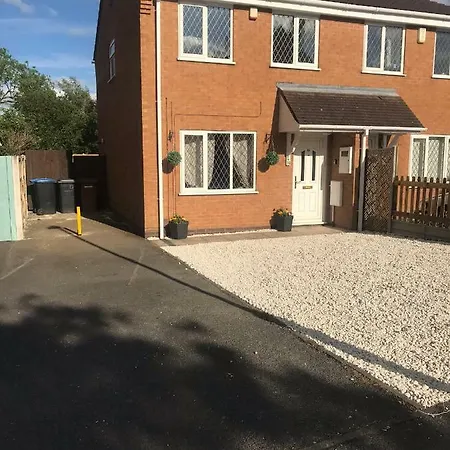 Hinckley Home Sleeps 5 Complete House Leicester Exterior foto